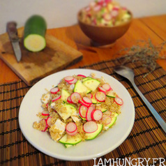 Salade quinoa radis courgette