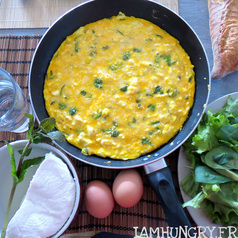 Omelette brocciu menthe
