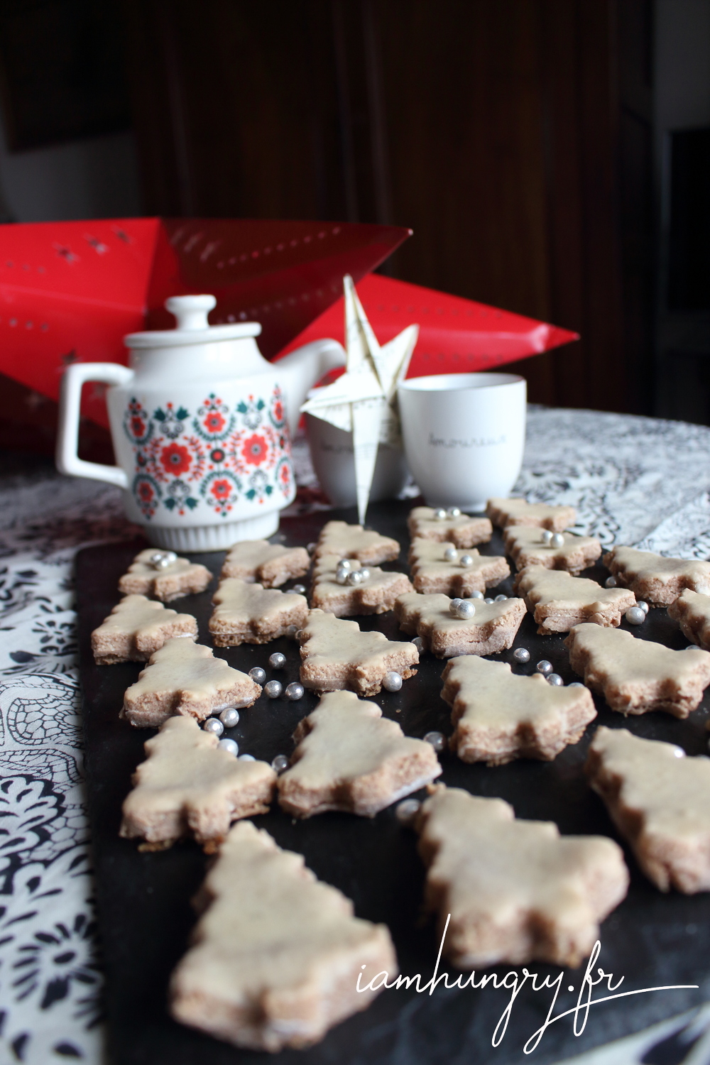 Biscuits sapin a la cannelle 1b